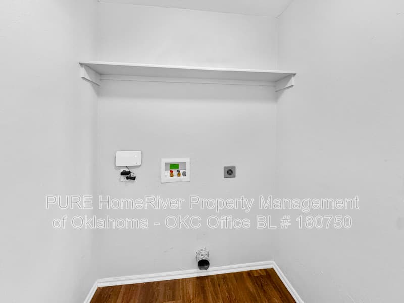 Oklahoma City House: 3517 SE 94th St