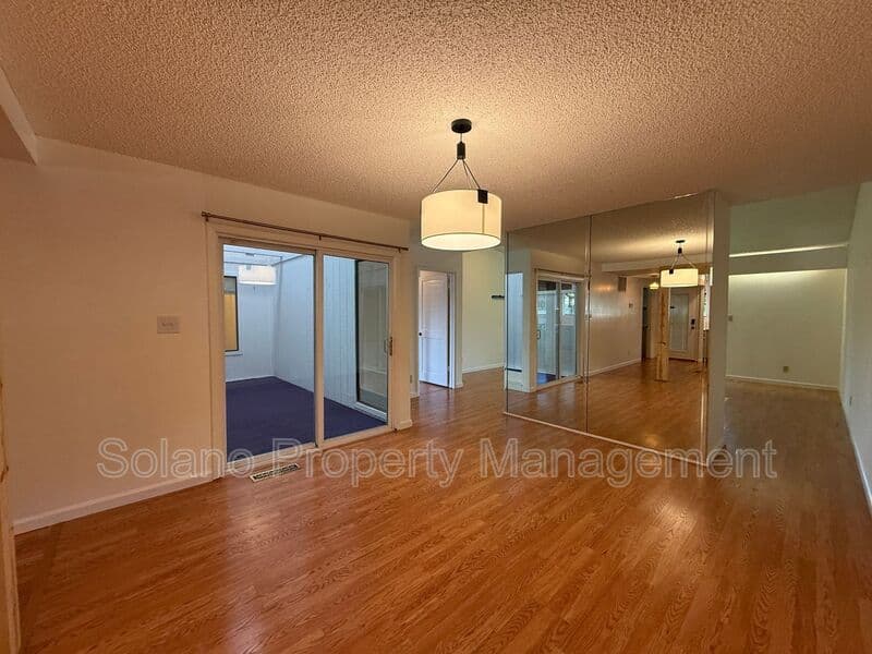 Vacaville Condo: 110 Bryce Way