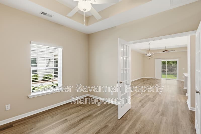 Pooler Townhome: 130 Danbury Court