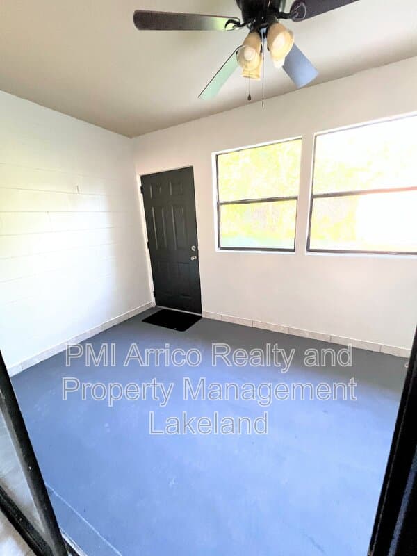 Bartow Condo: 265 Fleetwood Ave