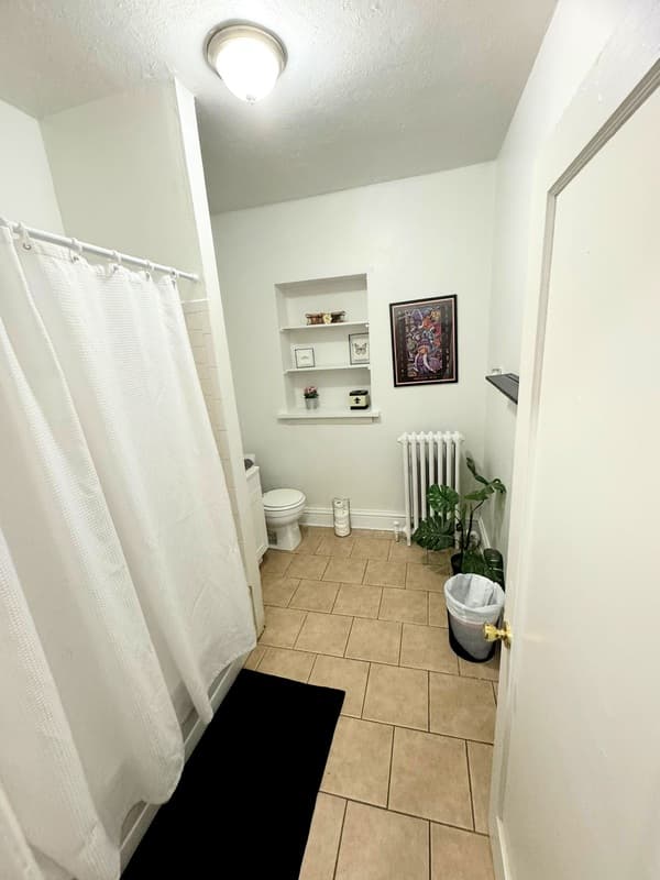 St Louis Condo: 7370 Pasadena