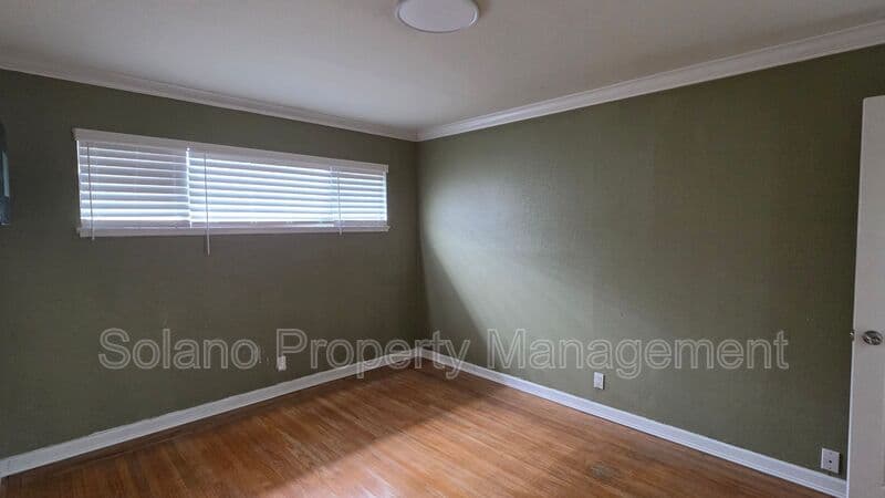 Vallejo House: 2414 Tennessee Street
