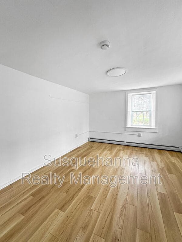 Manheim Condo: 171 Engle Lane