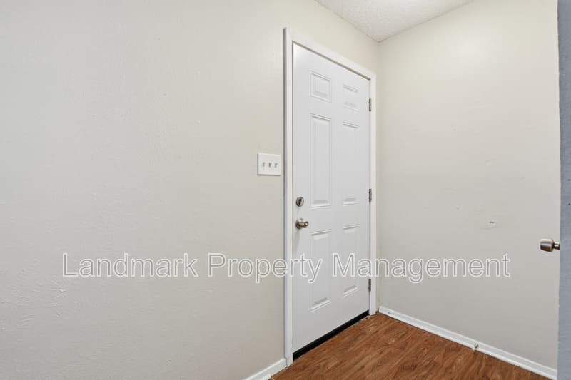 Fort Worth Condo: 6811 Trail Lake Drive