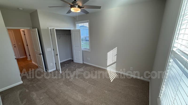 Summerville House: 2512 Hummingbird Lane
