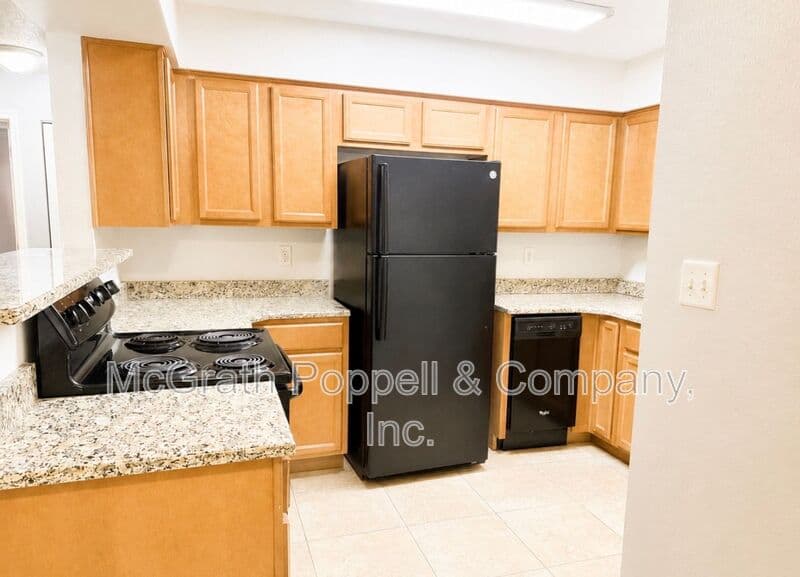 Lakeland Condo: 7704 Chase Rd