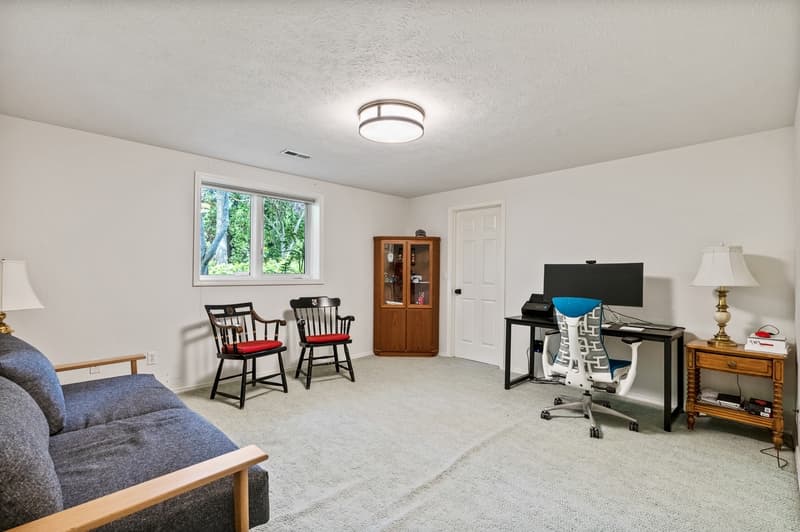 Spokane House: 602 West Bradford Court