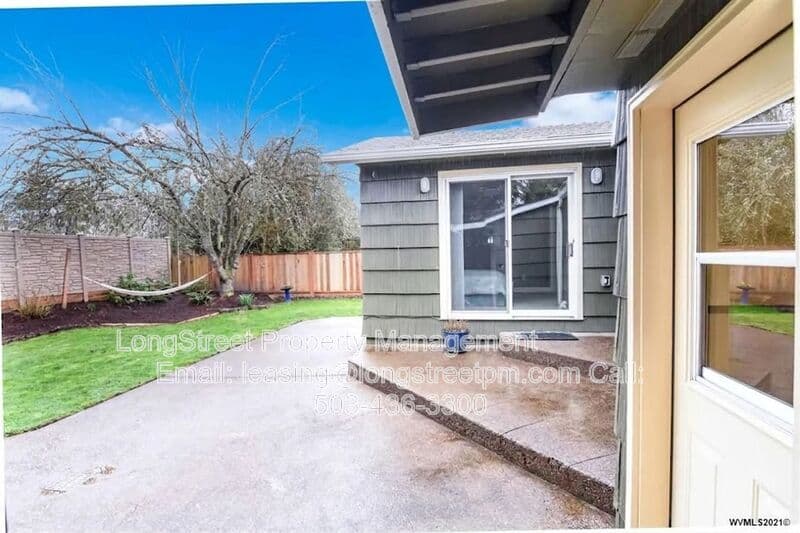 Corvallis House: 3610 SW Oetjen Ave
