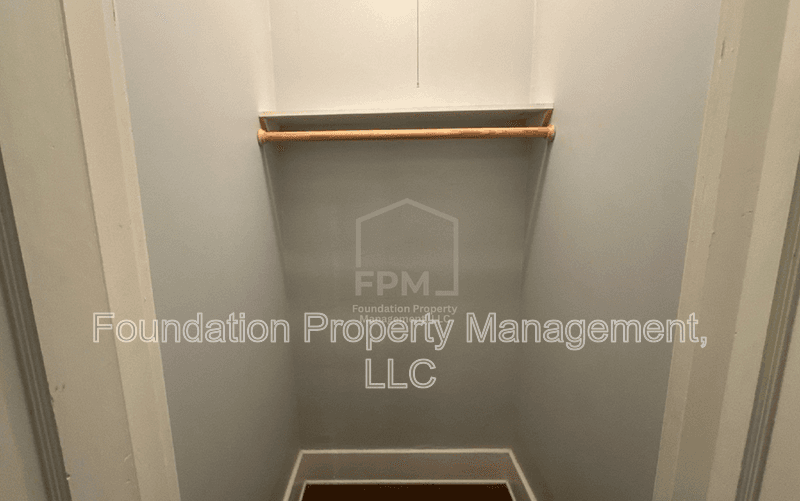 Memphis Condo: 1762 Lawrence Avenue