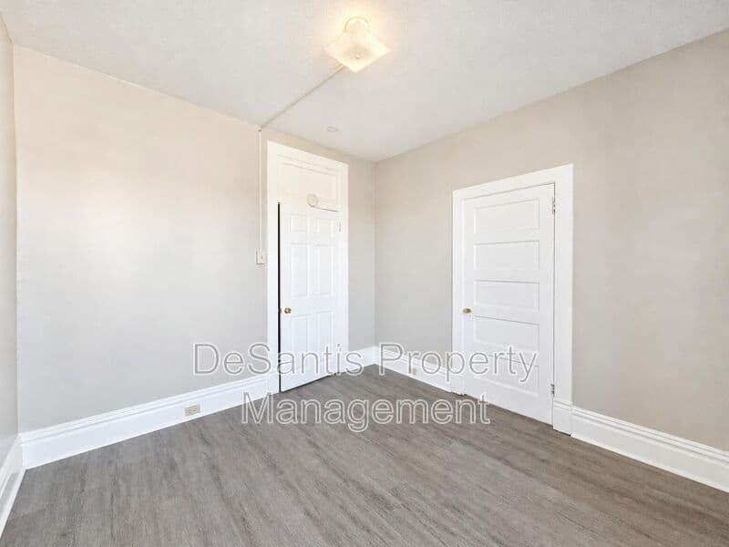 Homestead Condo: 810 Amity Street