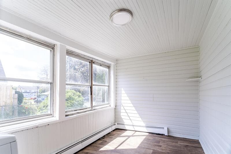 Troy House: 874 6th Avenue