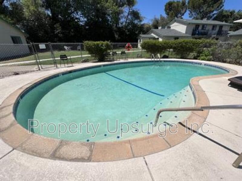 Redding Apartment: 540 South St