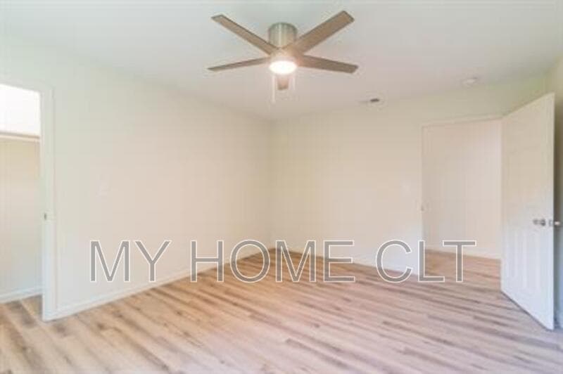 Shelby Condo: 506 East Marion Street
