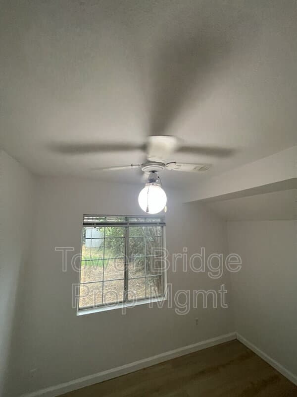 Sacramento Condo: 1313 Lochbrae Rd