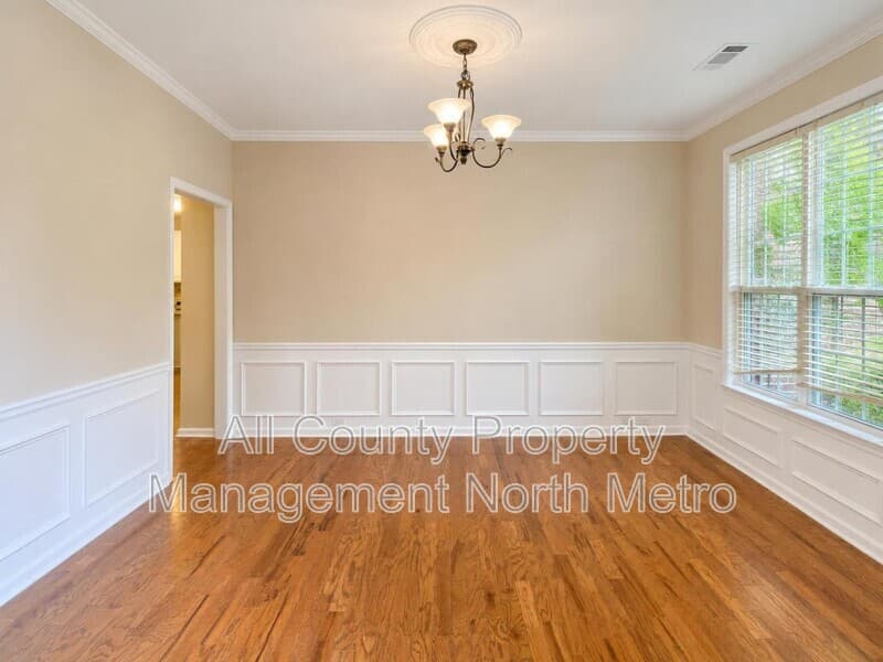 Alpharetta House: 2720 Two Rock Court