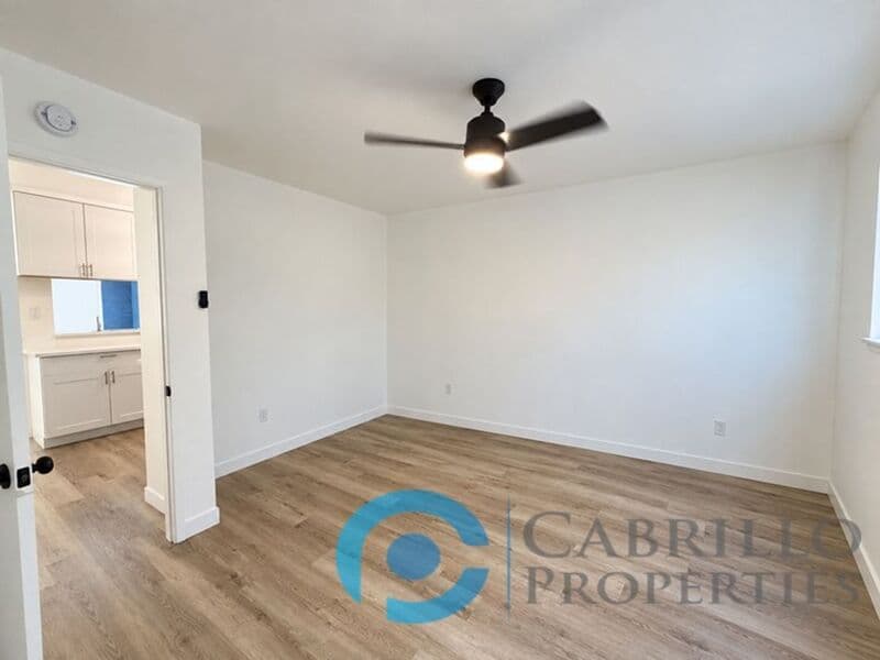 San Diego Condo: 4825 70th St.
