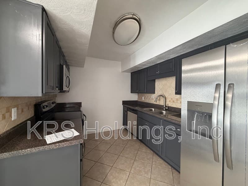Virginia Beach Townhome: 5730 E. Hastings Arch