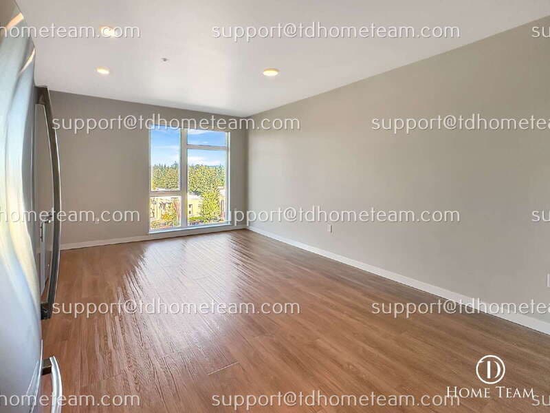 Bellevue Condo: 1085 103rd Ave NE