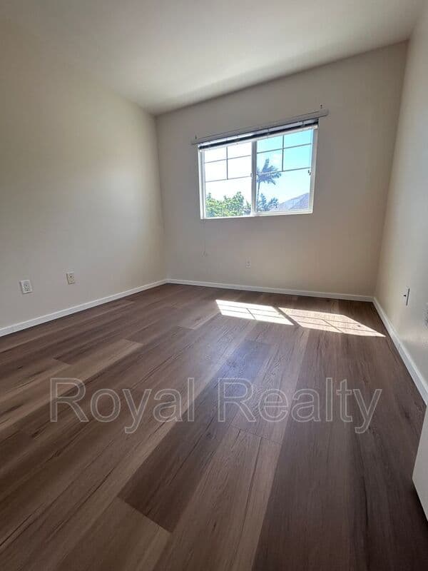 Ewa Beach Townhome: 91-2011 Kaioli Street