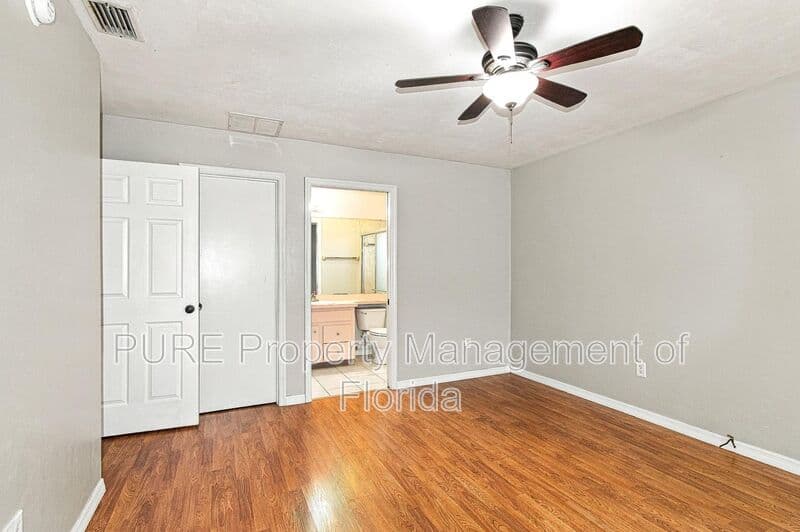 Ocala House: 16 Almond Terrace