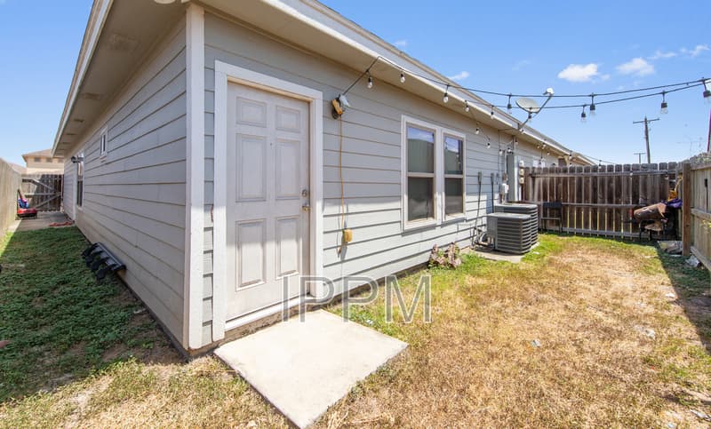 Harlingen Condo: 24068 Westfield Ln