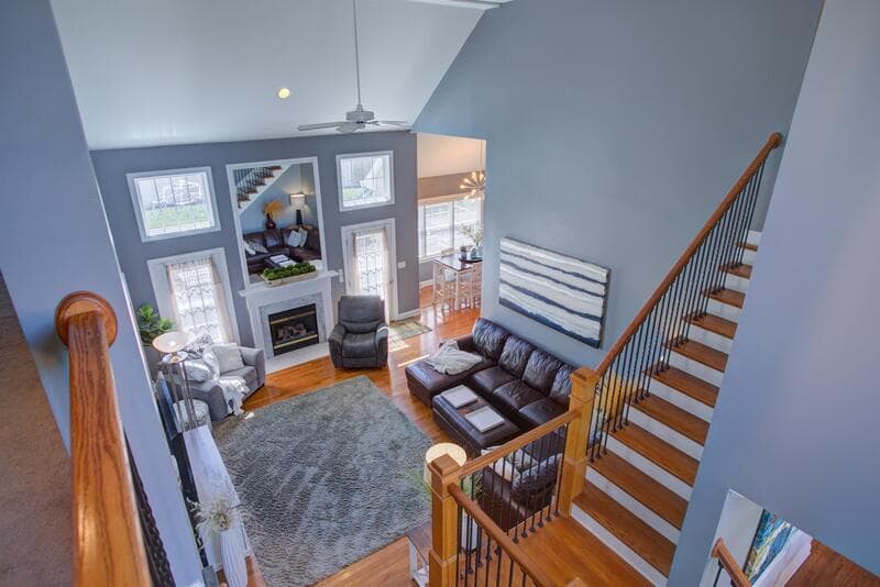 Lancaster House: 1007 Croft Drive