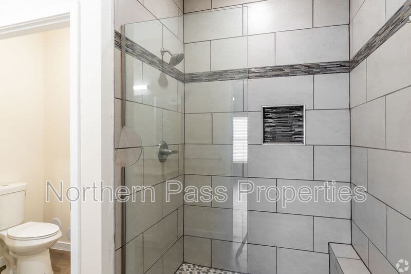 El Paso Condo: 9779 McCombs