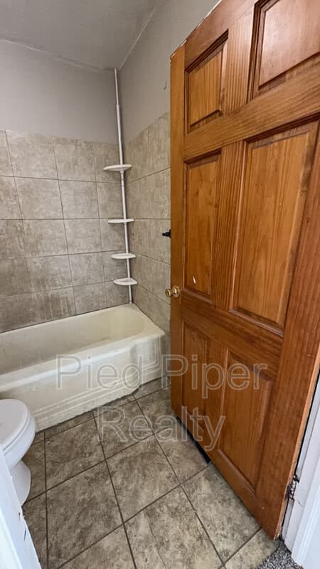 Freeport House: 1265 South Galena Avenue