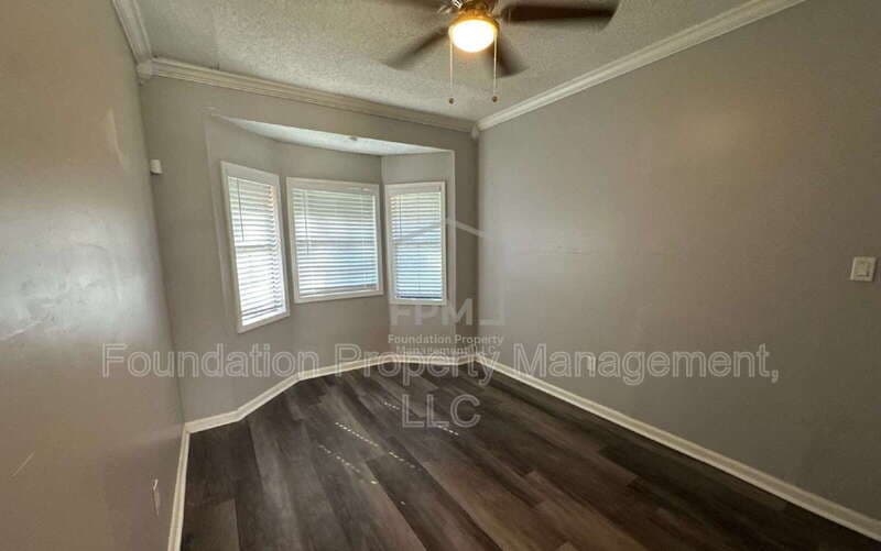 Hernando House: 2701 College Street