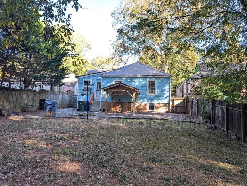 Atlanta House: 1357 Ormewood Ave SE