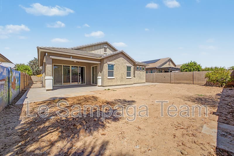 Queen Creek House: 20289 E RAVEN DR