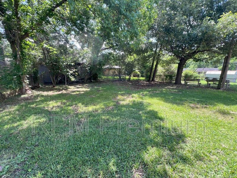 Baton Rouge House: 6132 Pontotoc St