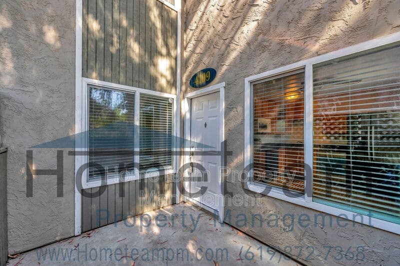 San Diego Condo: 6333 College Grove Way