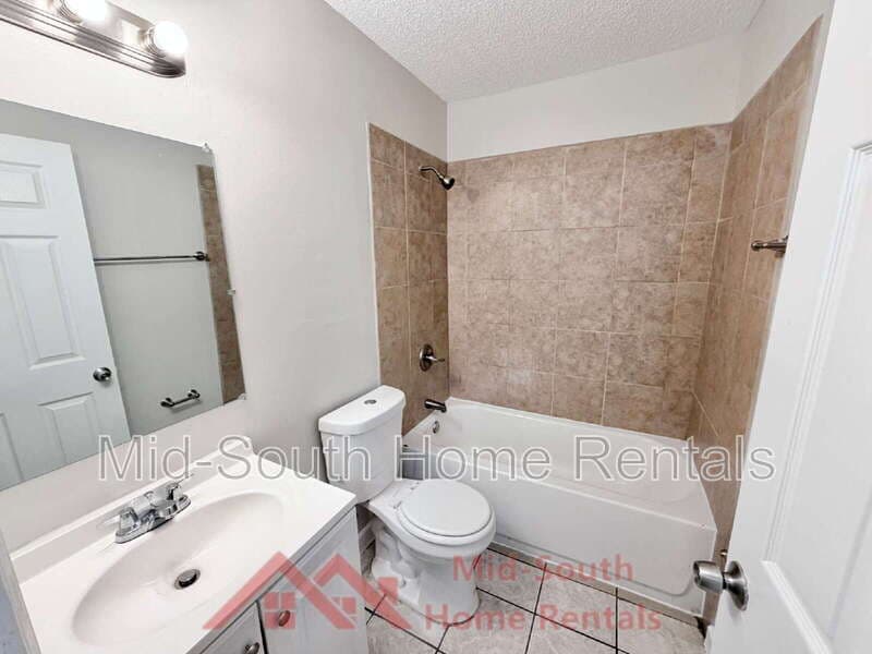 Memphis House: 5151 Corkwood Dr