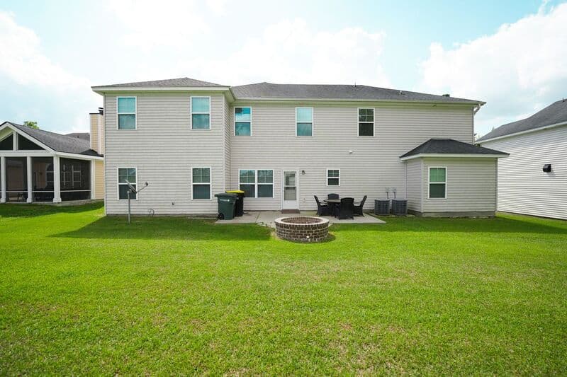 Savannah House: 6240 Chief O F Love Rd.