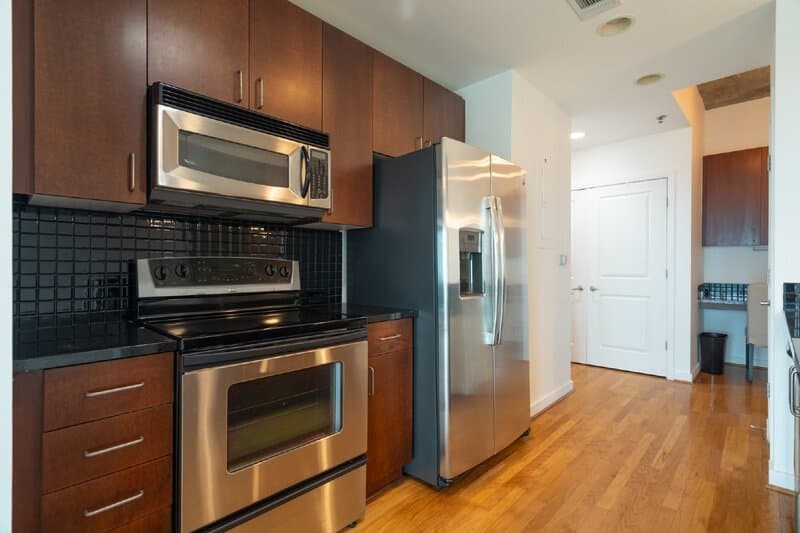 Atlanta Condo: 250 Pharr Road Northeast