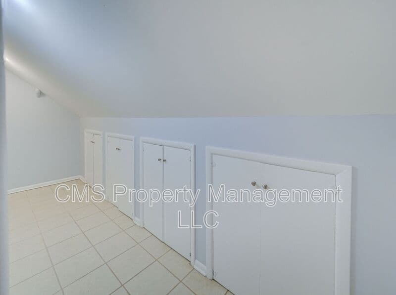 Bound Brook Condo: 407 Longwood Ave