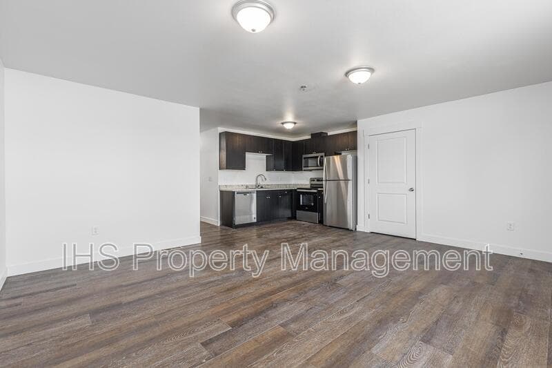 West Richland Condo: 485 S. 38th Ave.