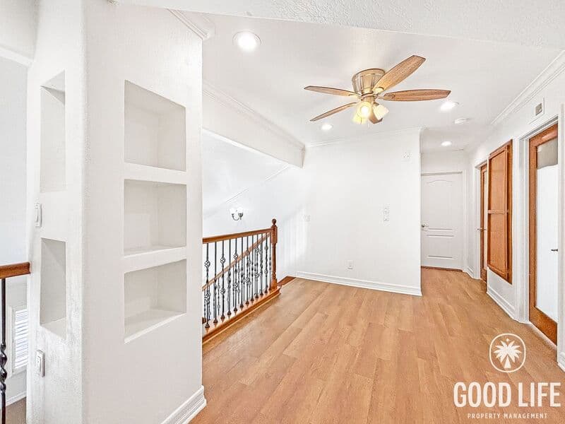Spring Valley House: 10194 Diamond Head Ct