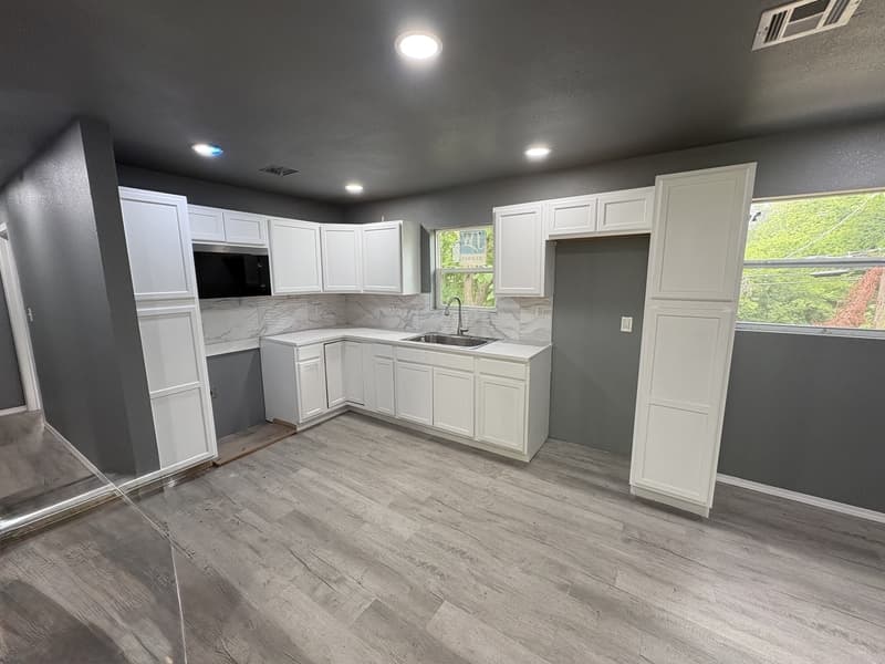 Tulsa House: 5724 North Frankfort Avenue