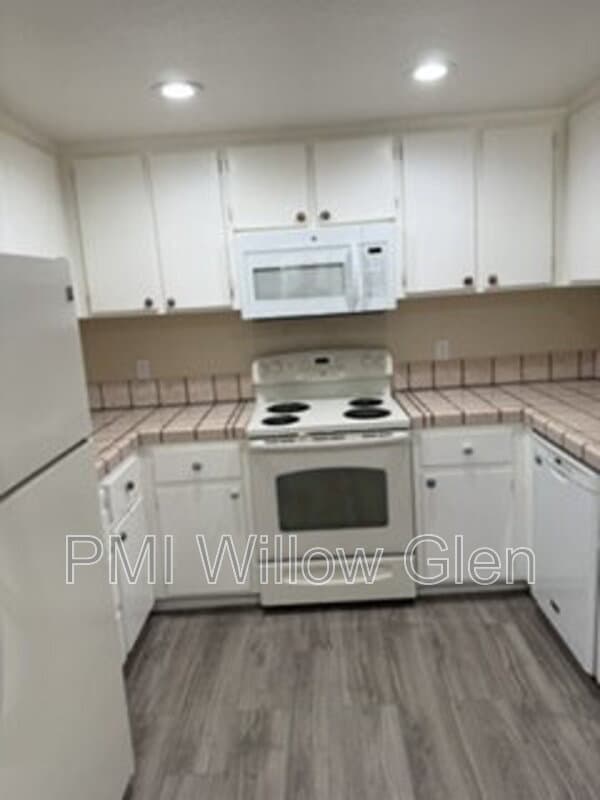 San Jose Townhome: 7379 Tulare Hill Drive