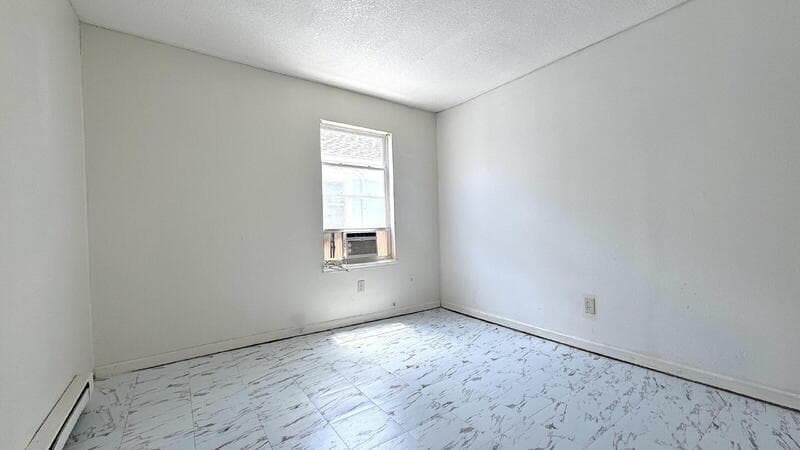 Daytona Beach Condo: 419-421 N Wild Olive Ave