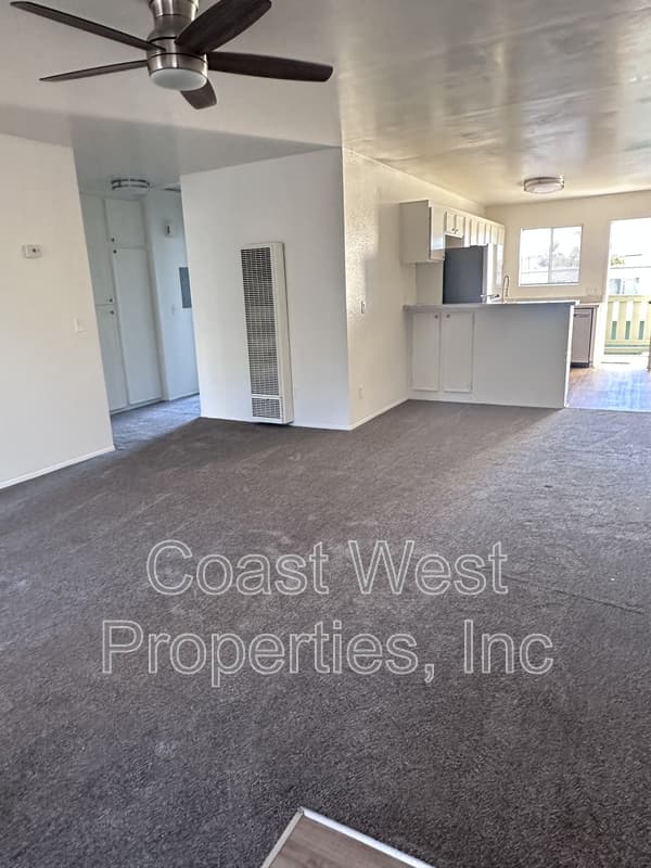 Carlsbad Condo: 495 Chestnut Ave - E