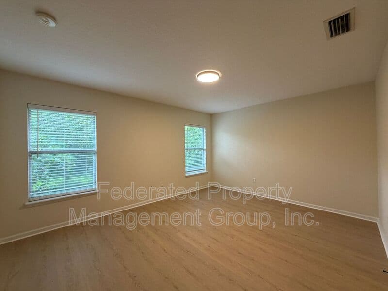 ST AUGUSTINE House: 3125 EAST BANISTER RD.