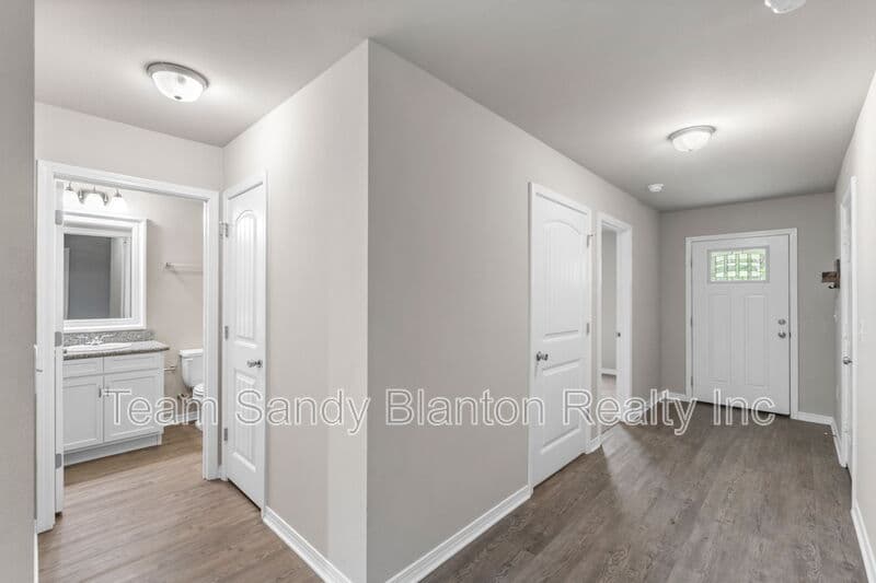 Milton House: 3210 Electra Drive