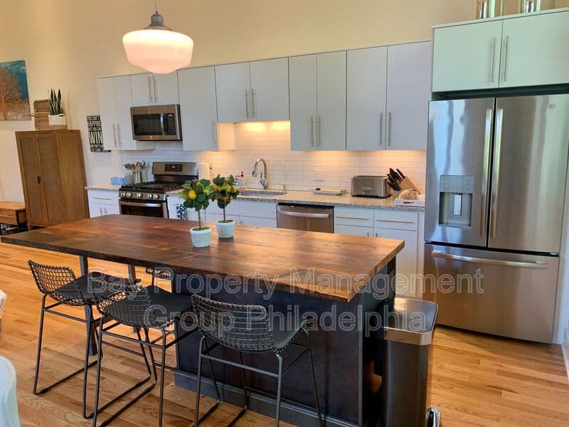 Wyndmoor Condo: 1400 E Willow Grove Ave