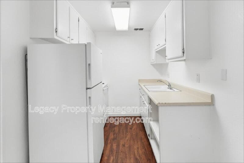 Sacramento Condo: 2630 Darwin St