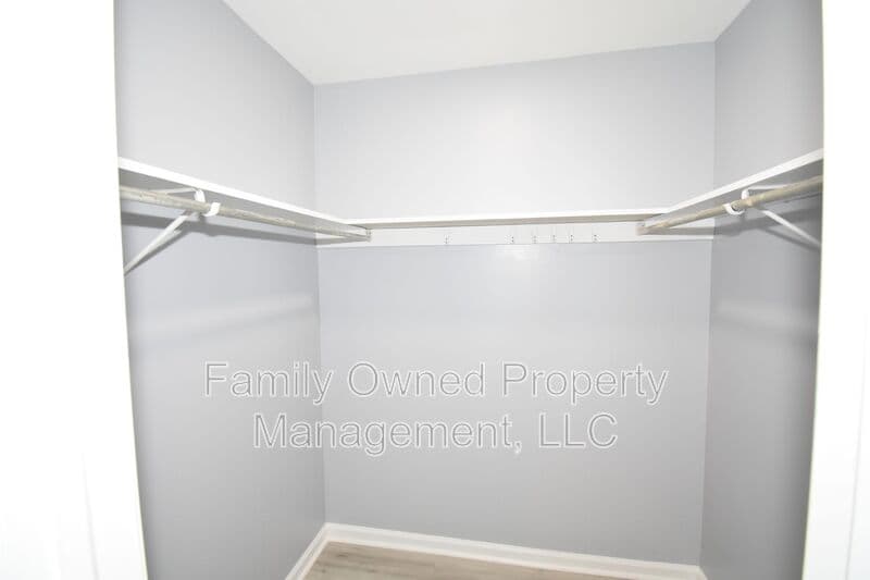 Summerville House: 113 Susan Drive