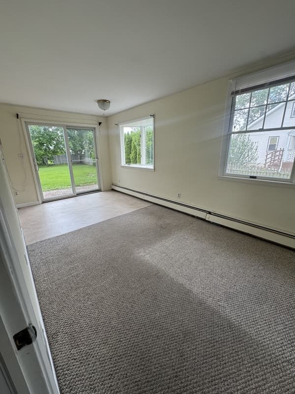 Glassboro House: 5 Normal Boulevard