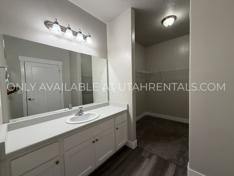 Lehi Condo: 4166 W 1850 N